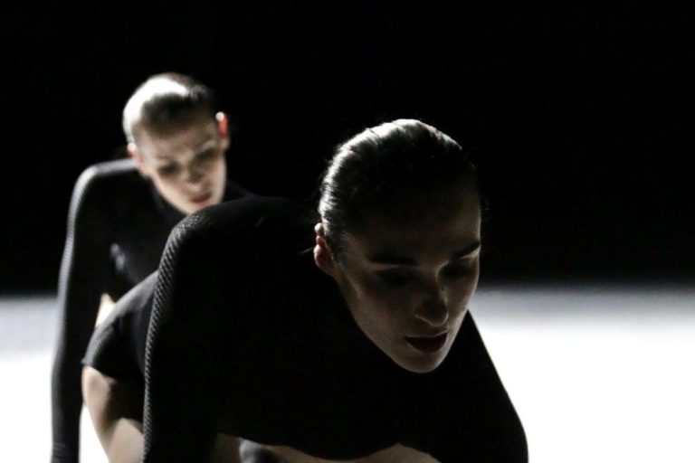 Beginning After Cayetano Soto, Sophia Romano, Irupé Sarmiento, Foto Nikolaos Doede